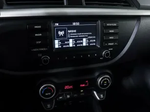 Kia  15