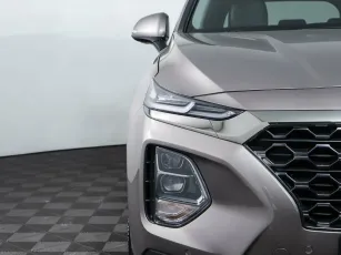 Hyundai  7