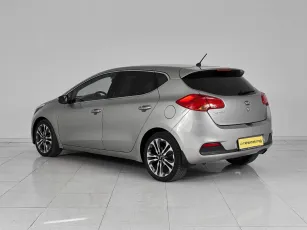 Kia  4