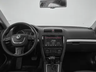 Skoda  8