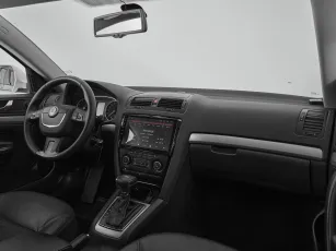 Skoda  9