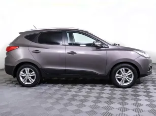 Hyundai  3