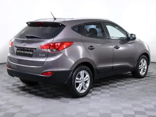 Hyundai  4