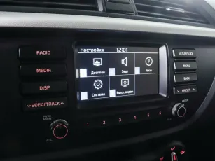 Kia  21