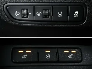 Kia  23