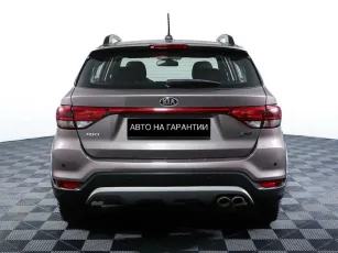 Kia  6