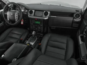 Land Rover  9