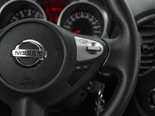 Nissan  12