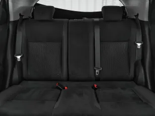 Nissan  19