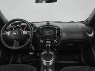 Nissan  7
