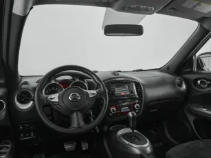 Nissan  8