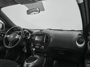 Nissan  9
