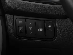 Kia  16