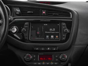 Kia  18