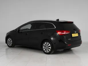 Kia  4