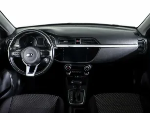 Kia  11