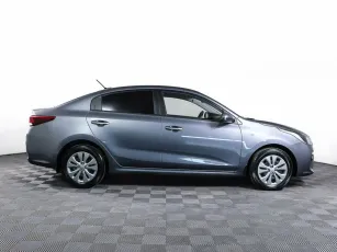 Kia  4