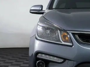 Kia  7