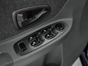 Hyundai  10