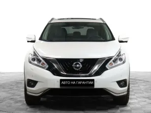 Nissan  2