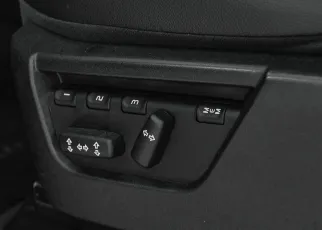 Land Rover  14