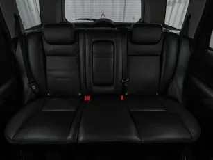 Land Rover  17