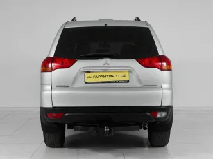 Mitsubishi  5