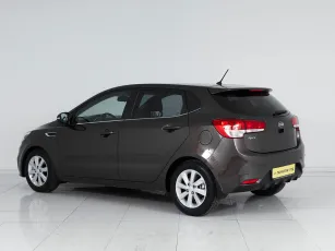 Kia  4