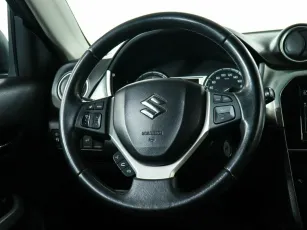 Suzuki  10