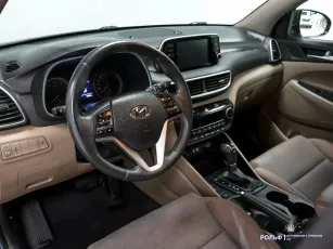 Hyundai  8