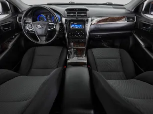 Toyota  9