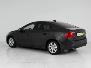 Volvo  4