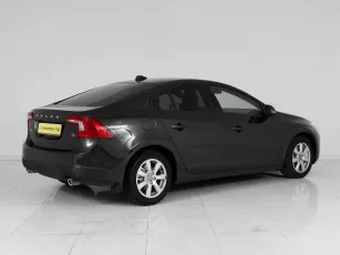 Volvo  6