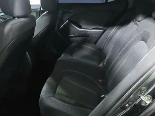 Kia  10