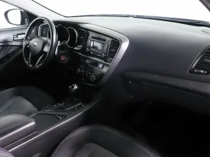 Kia  5