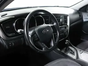 Kia  7