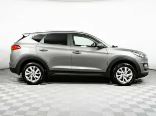 Hyundai  4