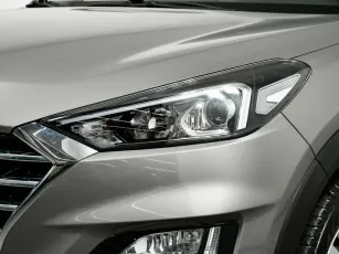 Hyundai  7