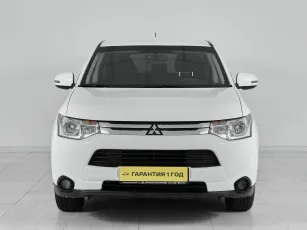 Mitsubishi  2
