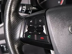 Hyundai  6