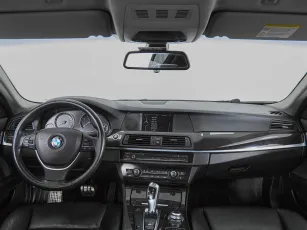 BMW  9