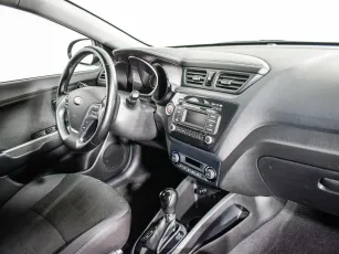 Kia  5