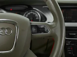 Audi  12