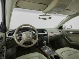 Audi  8
