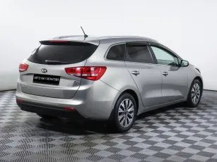 Kia  3