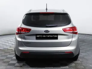 Kia  4