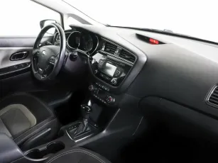 Kia  5