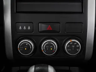 Nissan  13