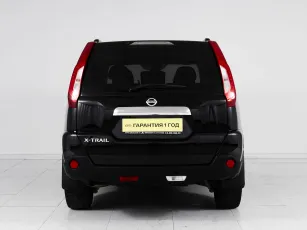 Nissan  5