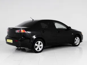 Mitsubishi  6